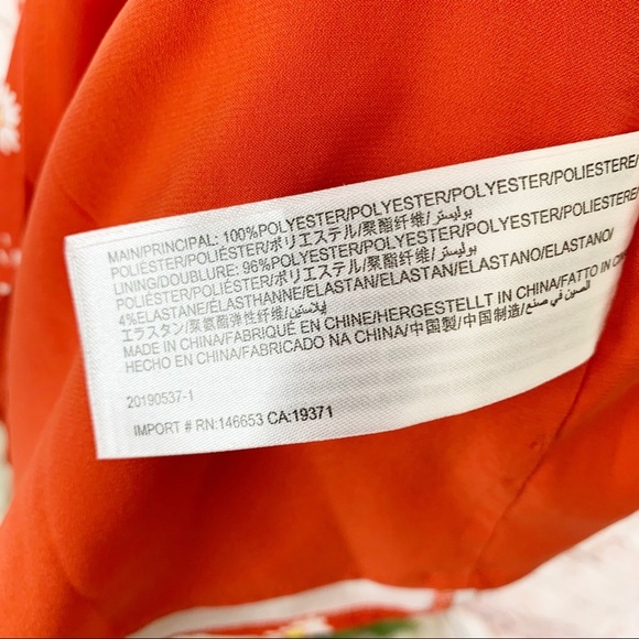 Finders Keepers Mae Daisy Mini Dress Size 4 Milkmaid - Picture 9 of 12